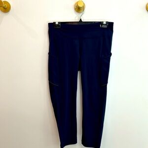 Lululemon legging size 8 navy